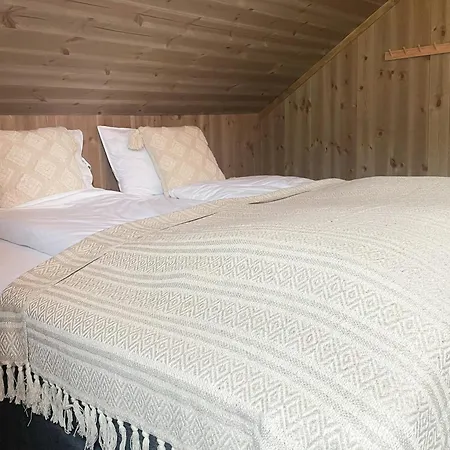 Cozy With View Over Avedalsvannet *