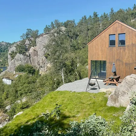 Cozy With View Over Avedalsvannet Vakantiehuis *