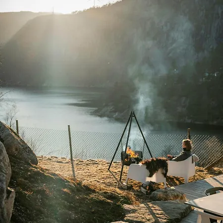 Дом отдыха Cozy With View Over Avedalsvannet Мои