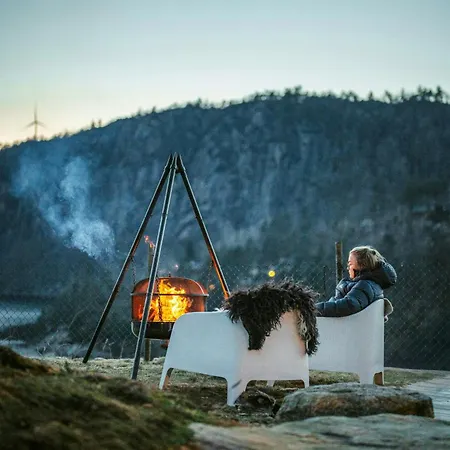 Дом отдыха Cozy With View Over Avedalsvannet Мои