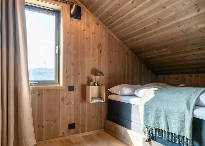 Cozy With View Over Avedalsvannet Feriehus Moi (Lund)